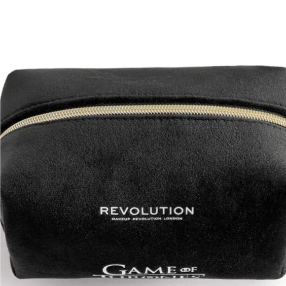 Makeup Revolution X Game Of Thrones Velvet Cosmetic Bag - Picture 6 of 6